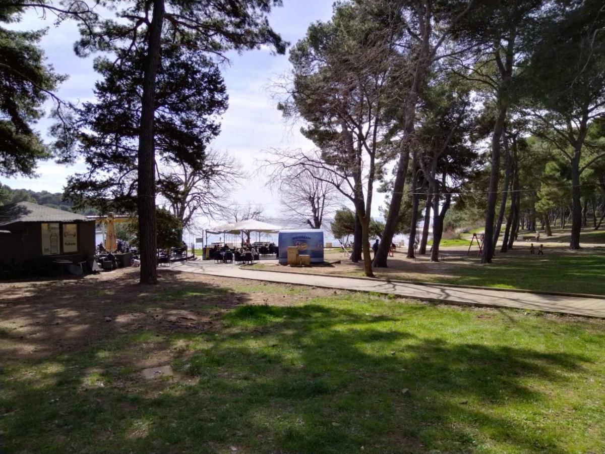 Apartman Lema Pula Exterior foto